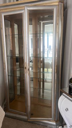 Elegant French Glam Mirrored Curio Cabinet