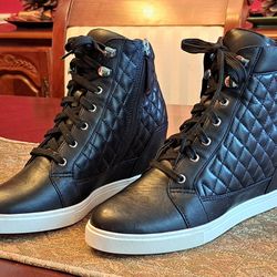 Linea Paolo Black Ankle Heeled Boots Size 8