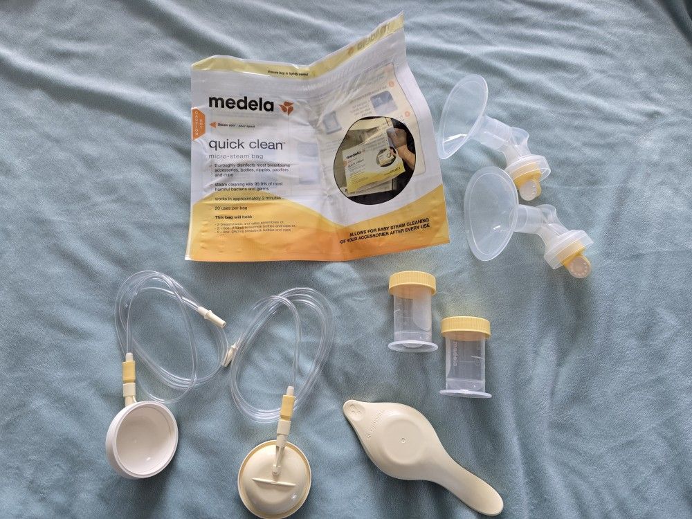 Medela Pumping accessory kit + Extras