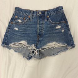 Levi’s Jean Shorts 