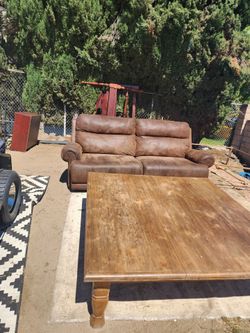 FREE!! FURNITURE IN VAN NUYS!! FREE!!