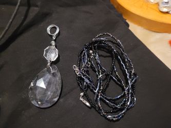 NICE PIECES OF JEWELRY.   