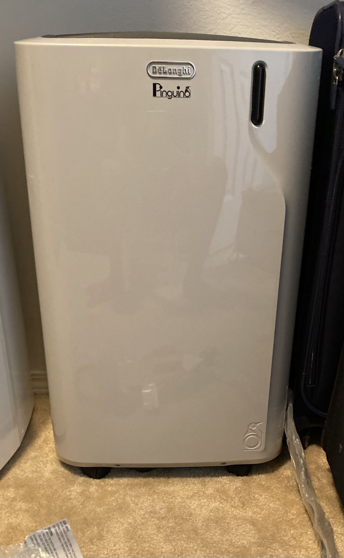 De'Longhi 3-in-1 Portable Air Conditioner for Sale in Issaquah, WA ...