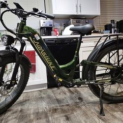 Brand NEW 26"  Electric Mountain Bibe