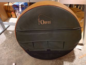 Jeep Grand Cherokee Orvis Edition Spare Wheel and Tire with Wheel Cover - Moss Green