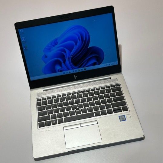 HP EliteBook 830 G5 Notebook PC