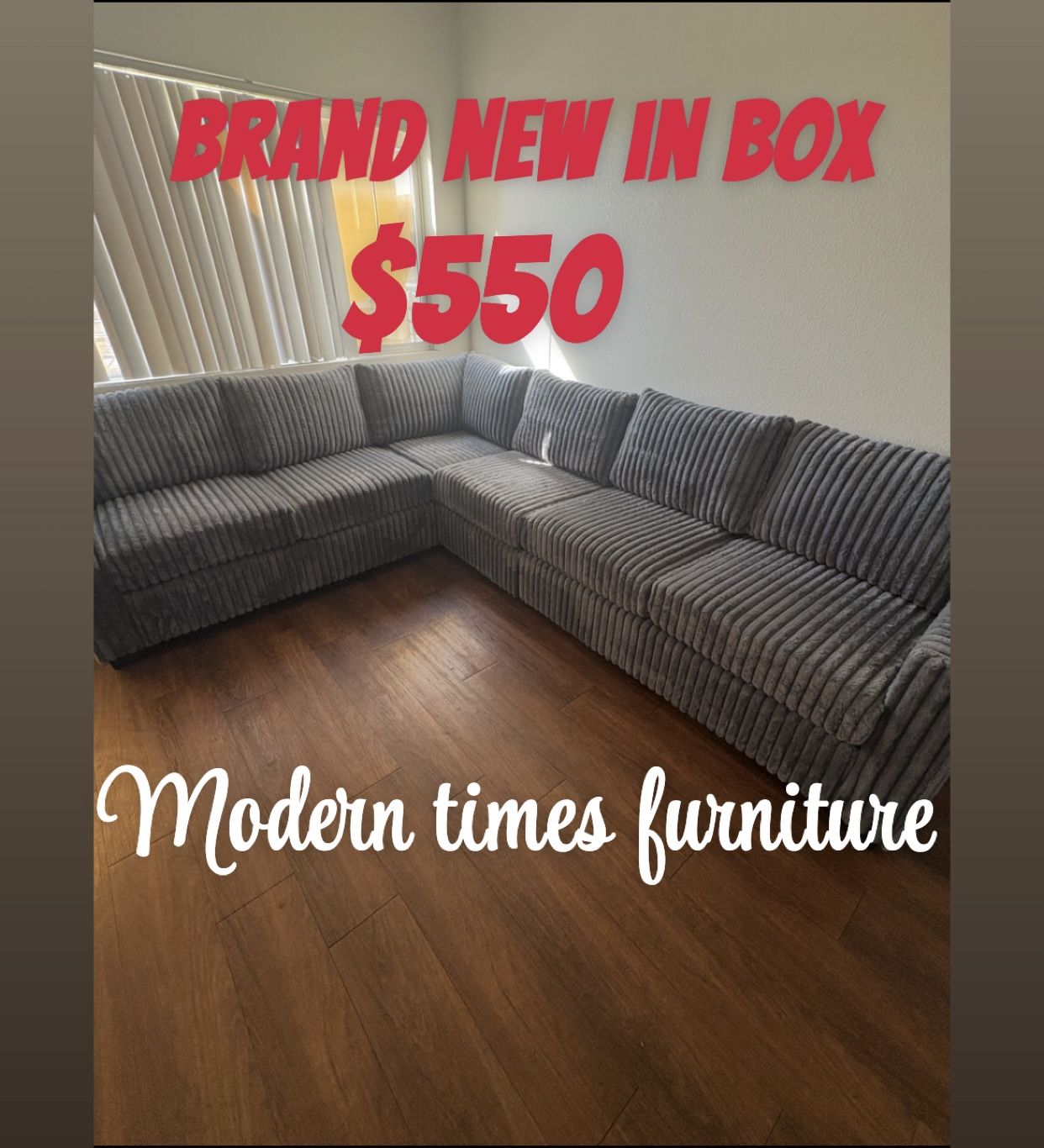 Brand New In Box Sectional / Colors : Grey And Black Available 