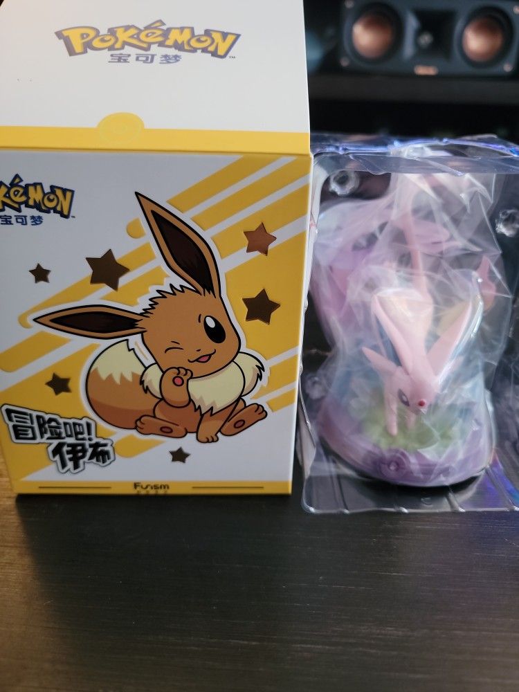 Pokemon Espeon Figure, Funism *Open Box*
