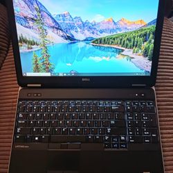 Dell Latitude 16 Inch Laptop Intel Core i7 3.8 GHz Turbo 16 GB RAM 500 GB HD 1080P LCD DVDRW Wi-Fi & Bluetooth Wireless Windows 11 Professional 