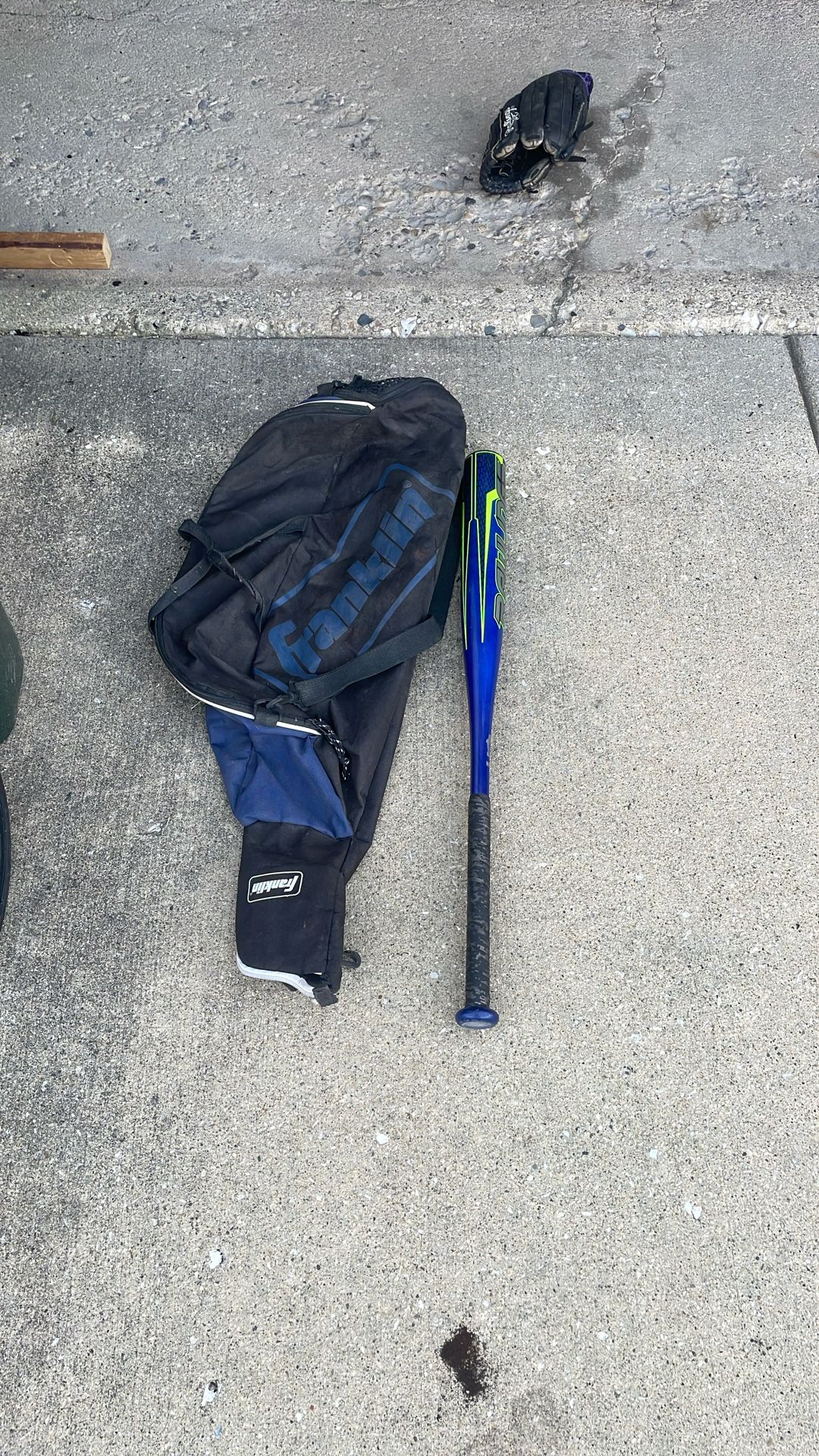 Boys Baseball Bat And Bag