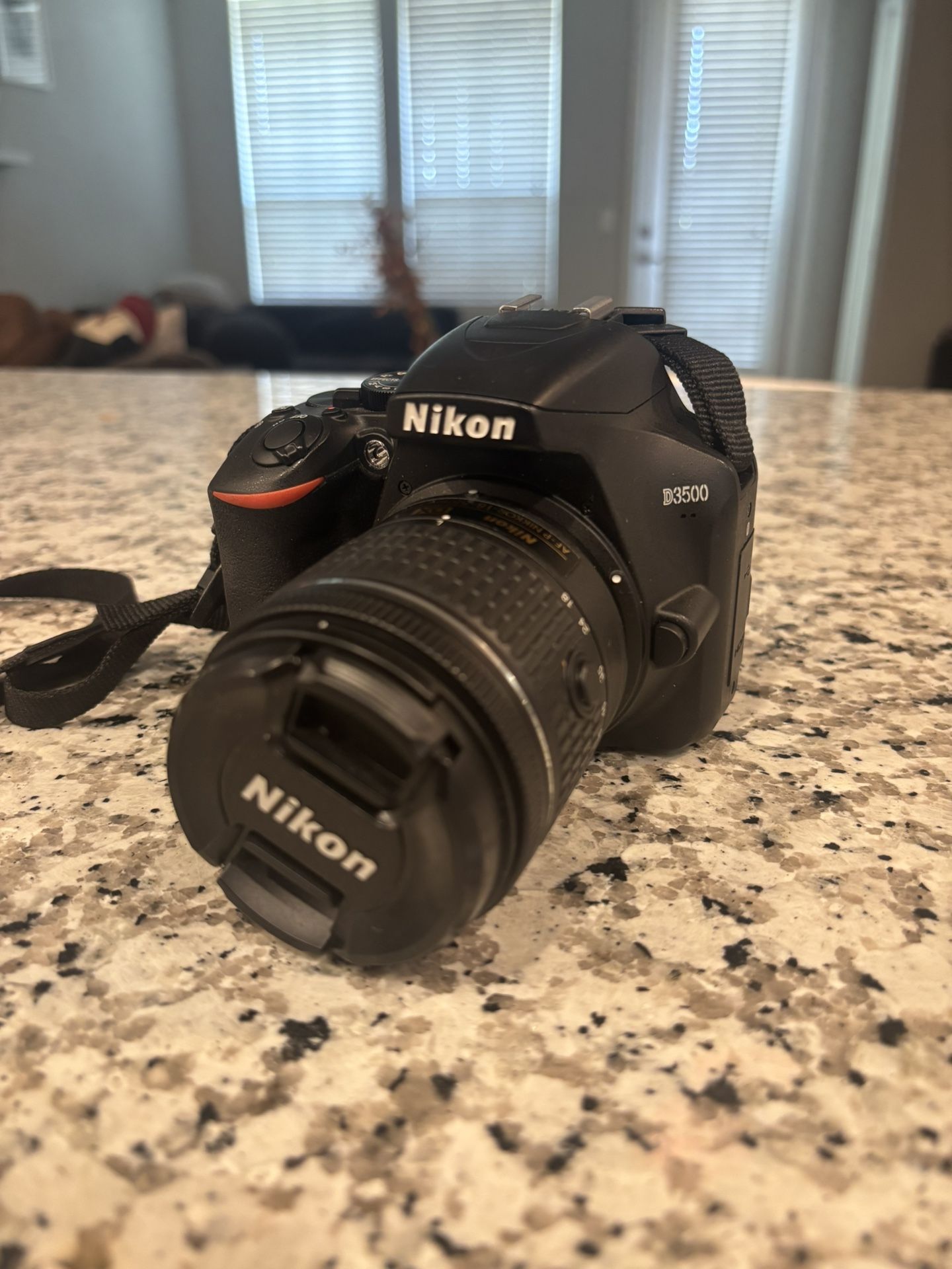 Nikon D3500