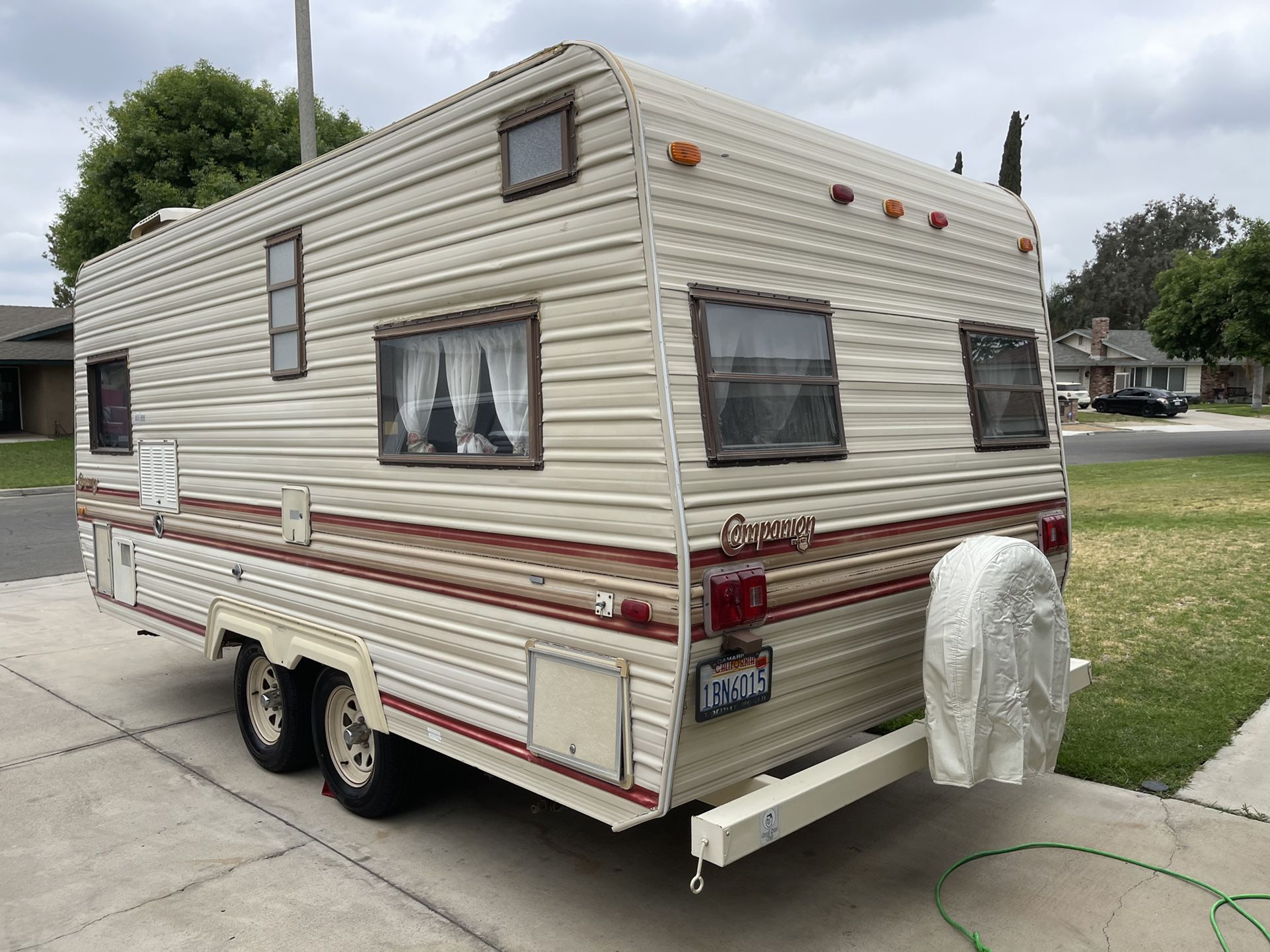 20 foot travel trailer 1988 for Sale in Jurupa Valley, CA OfferUp