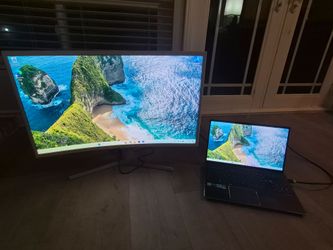 Asus Laptop + 32 Inch Samsung Monitor + Accessories