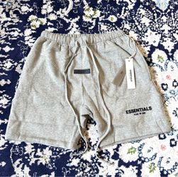 Fear of God Essentials Heather Gray Shorts – Men’s Size S – Brand New