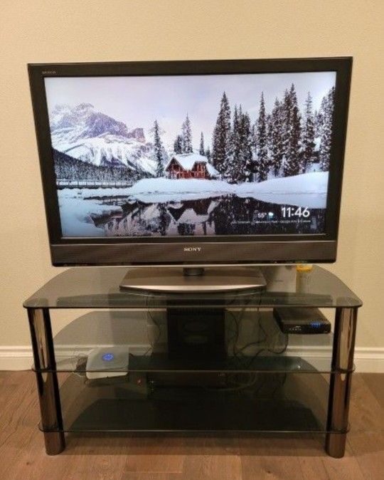 SONY 40" TV WITH STAND