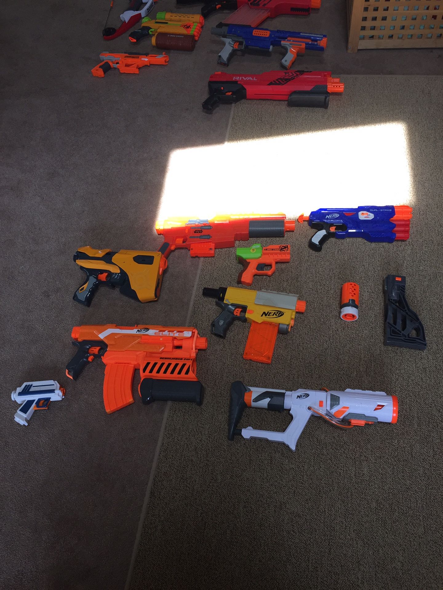 Nerf guns ORANGE DEEMOLISHER MISSING