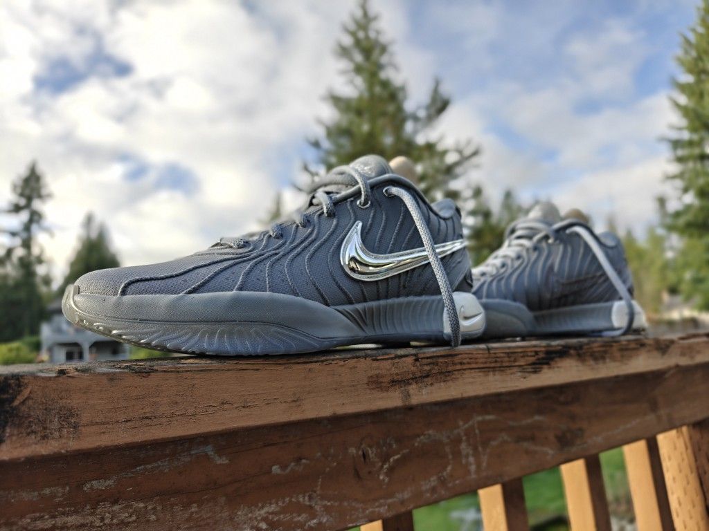 Nike LeBron 21 Brand New Size 11