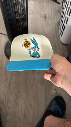 new era x space jam cream and light blue clippers hat