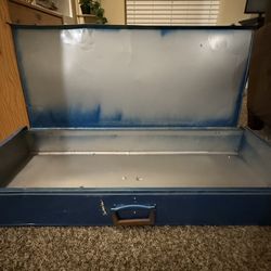 Steel Chest Toolbox with handle 42" x20"x7"l