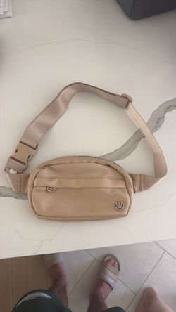 Steve Madden Women's Faux-Leather Oval Belt Bag in Tan