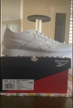 Men Reebok Size 8 1/2
