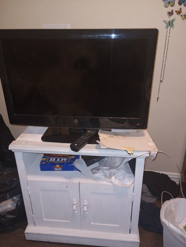 Color TV.