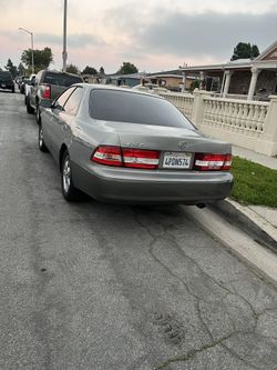 2001 Lexus ES 300