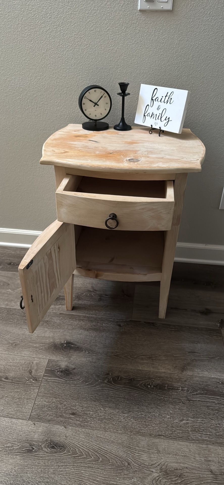 End Table - Nightstand- Natural Wood Door And Drawer Works Ready For Pick Up