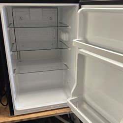 Small refrigerator
