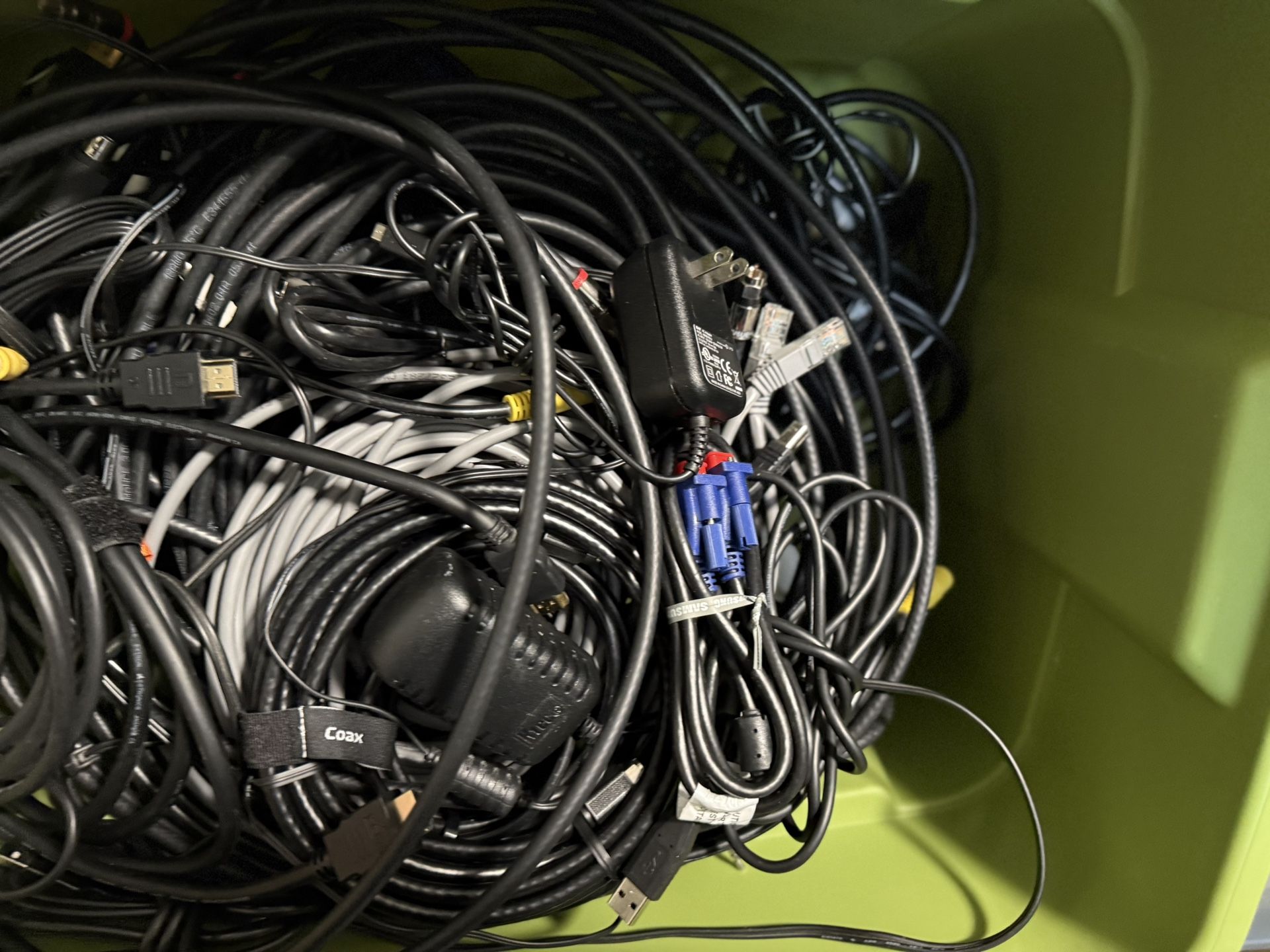 Computer Cables & Cords
