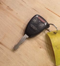 Key fob (Chrysler key fob)