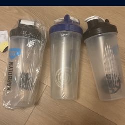 Plastic Sport Water Bottle With Shaker