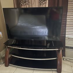 Tv And Tv Stand 250  50 Inch Tv