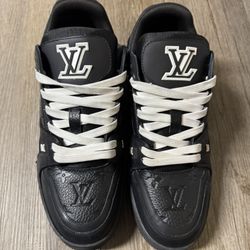 Louis Vuitton Trainers 