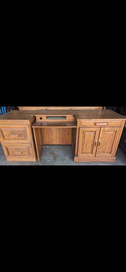 Vintage table and side dresser drawer