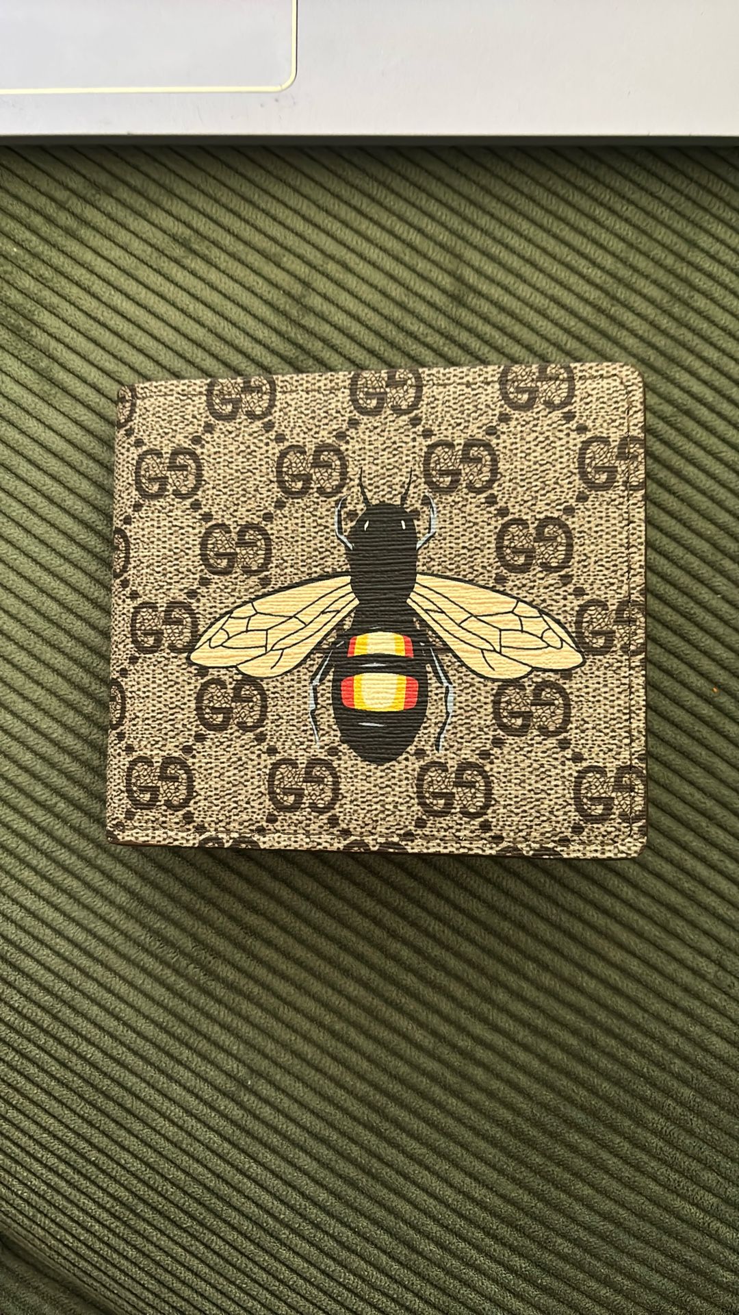 Gucci Bee Print Bi-fold Wallet