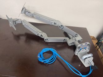 Dual monitor desk arm