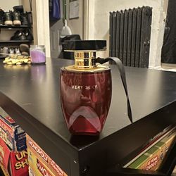 Victorias Secret Very Sexy Red 