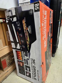 36" Blackstone Grill with Hard Cover