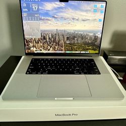 16” MacBook Pro M2 Pro - 512GB, 16GB Ram