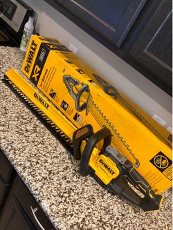 DeWalt 20v XR Hedge Trimmer (Tool only)