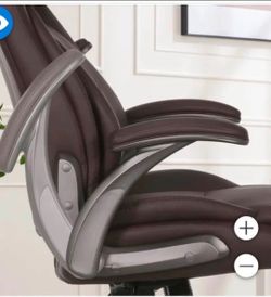 BRAND NEW LA-Z-BOY  EXECUTIVE OFFICE CHAIR