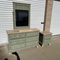 Dresser, Mirror and Nightstand 