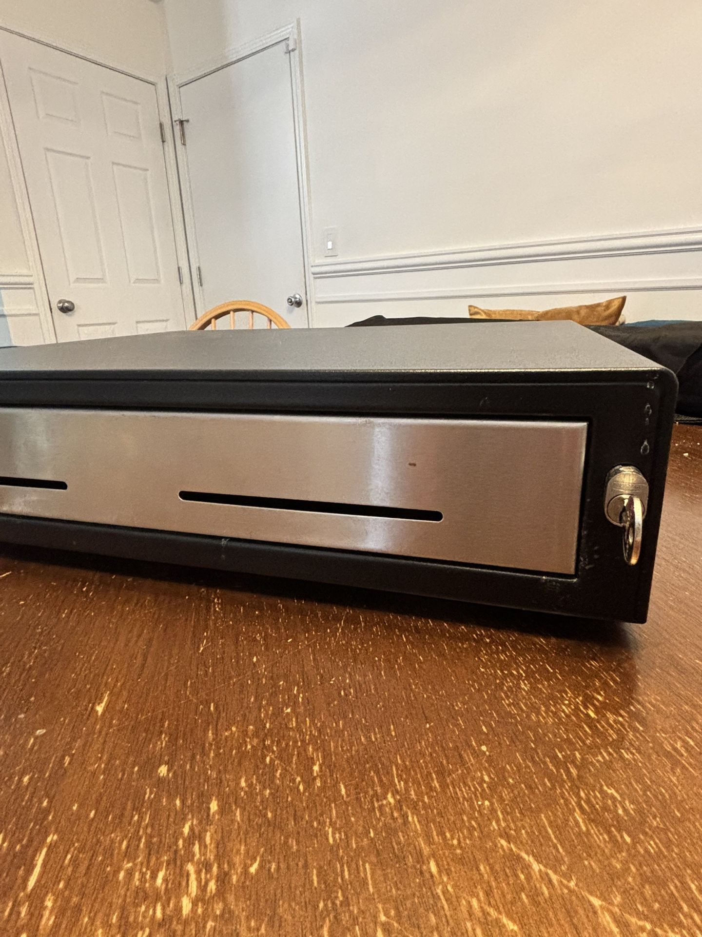 MMF Heritage/Cash Drawer ECD‑240L2 – Works + Key Included