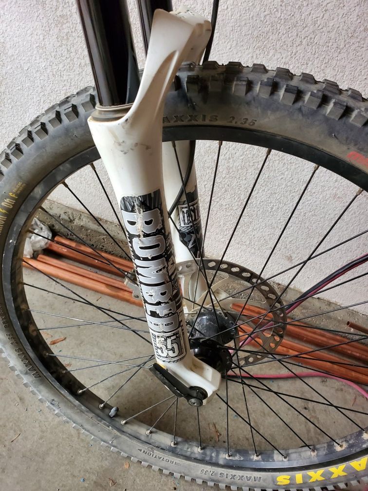 Giant ac2 mountain bike for Sale in Rancho Cucamonga, CA OfferUp