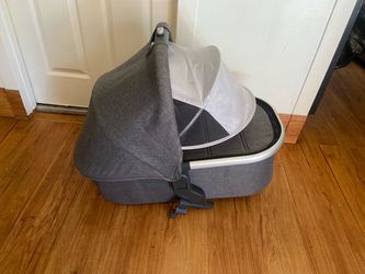 Uppababy stroller bassinet