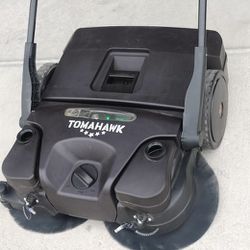 New Floor Sweeper Tomahawk Dust Sprayers