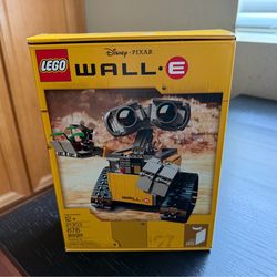 LEGO WALL-E 21303 – New & Sealed (Retired Set)