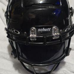 Schutt F7 2.0 Collegiate Large Blk Helmet