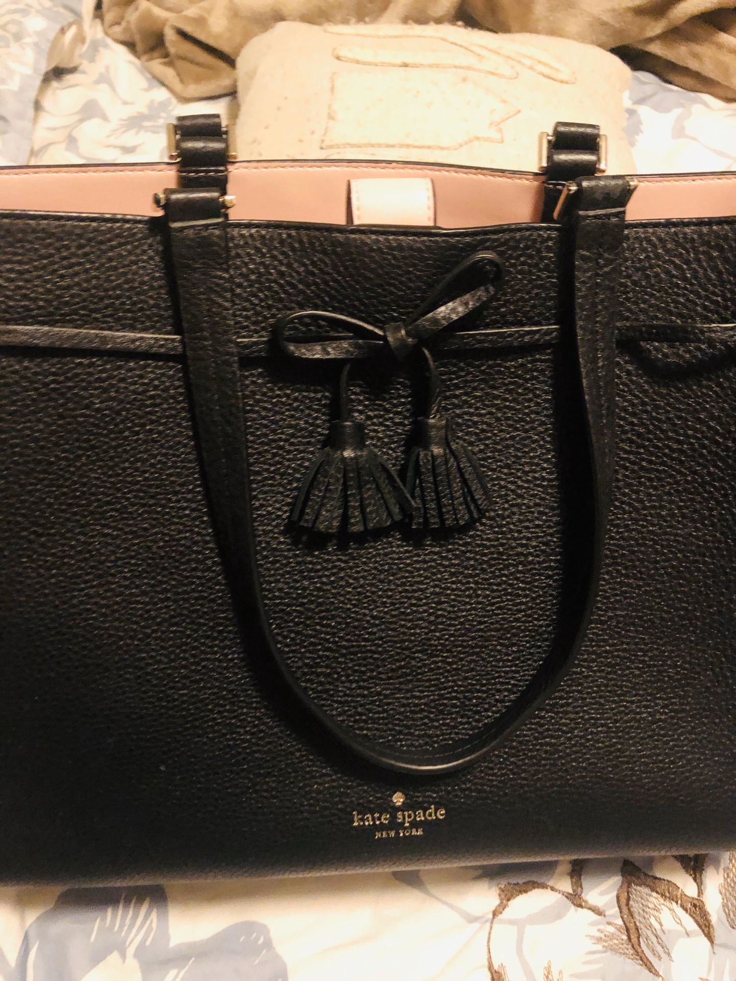 Kate Spade brand new nice purse